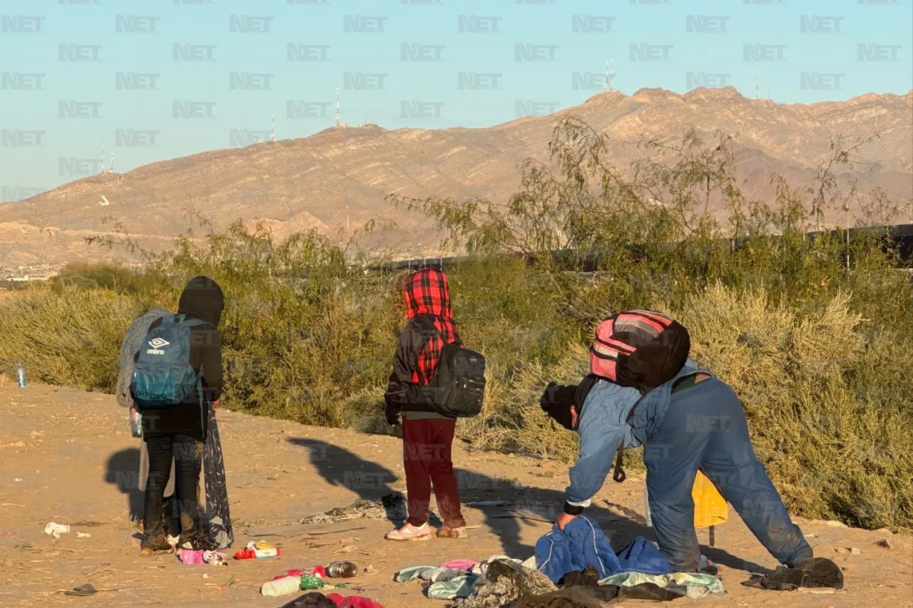 Fotos: Duermen migrantes a las orillas del Río Bravo pese a frío