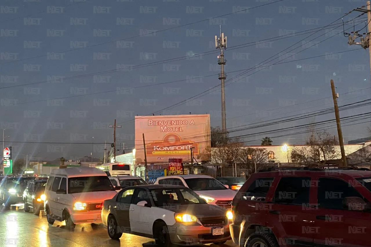 Puentes saturados para cruzar a El Paso