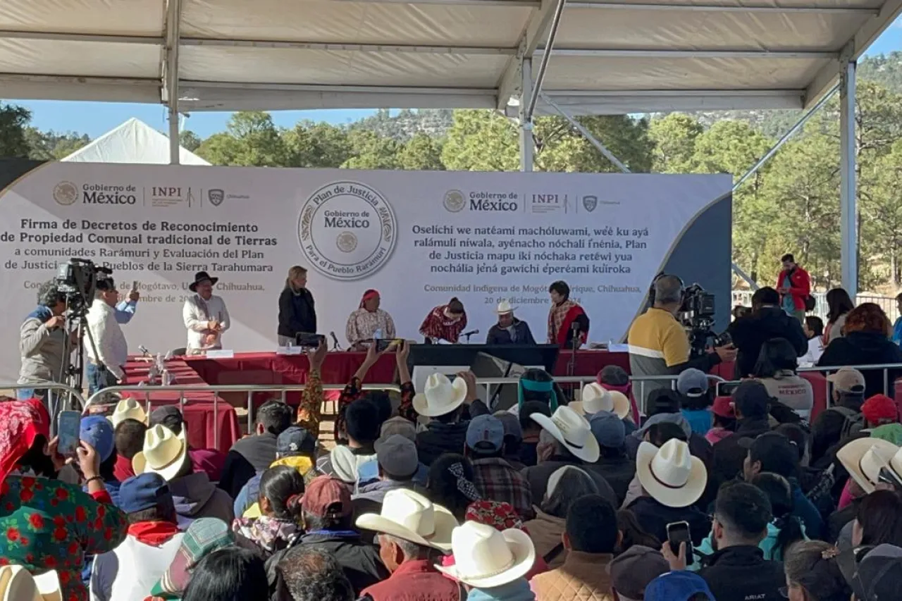 Encabeza Sheinbaum restitución de tierras a comunidades indígenas