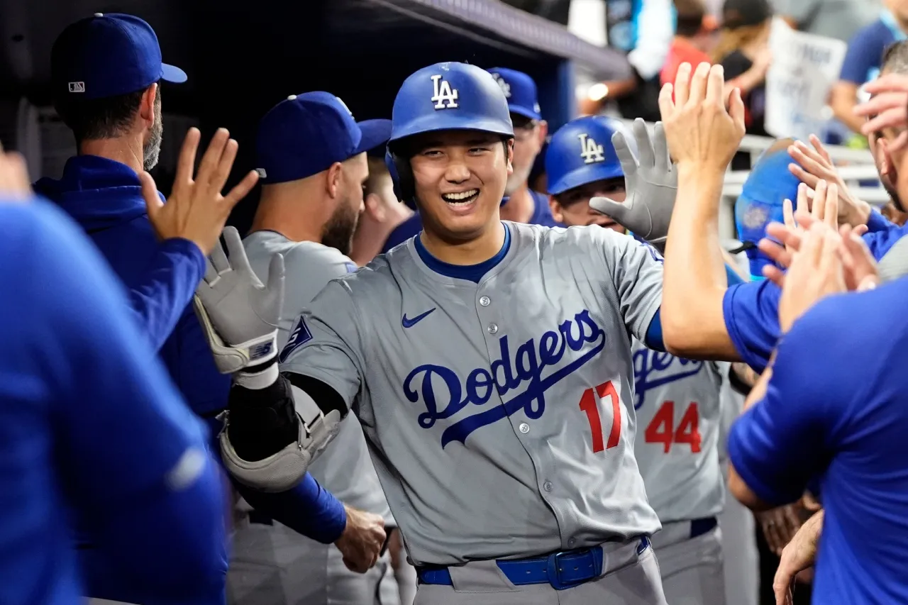 Dodgers lideran impuestos de lujo de Grandes Ligas entre 9 equipos