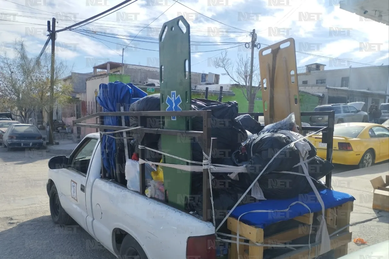 Entrega Águilas del Aire juguetes a niños del KM 27