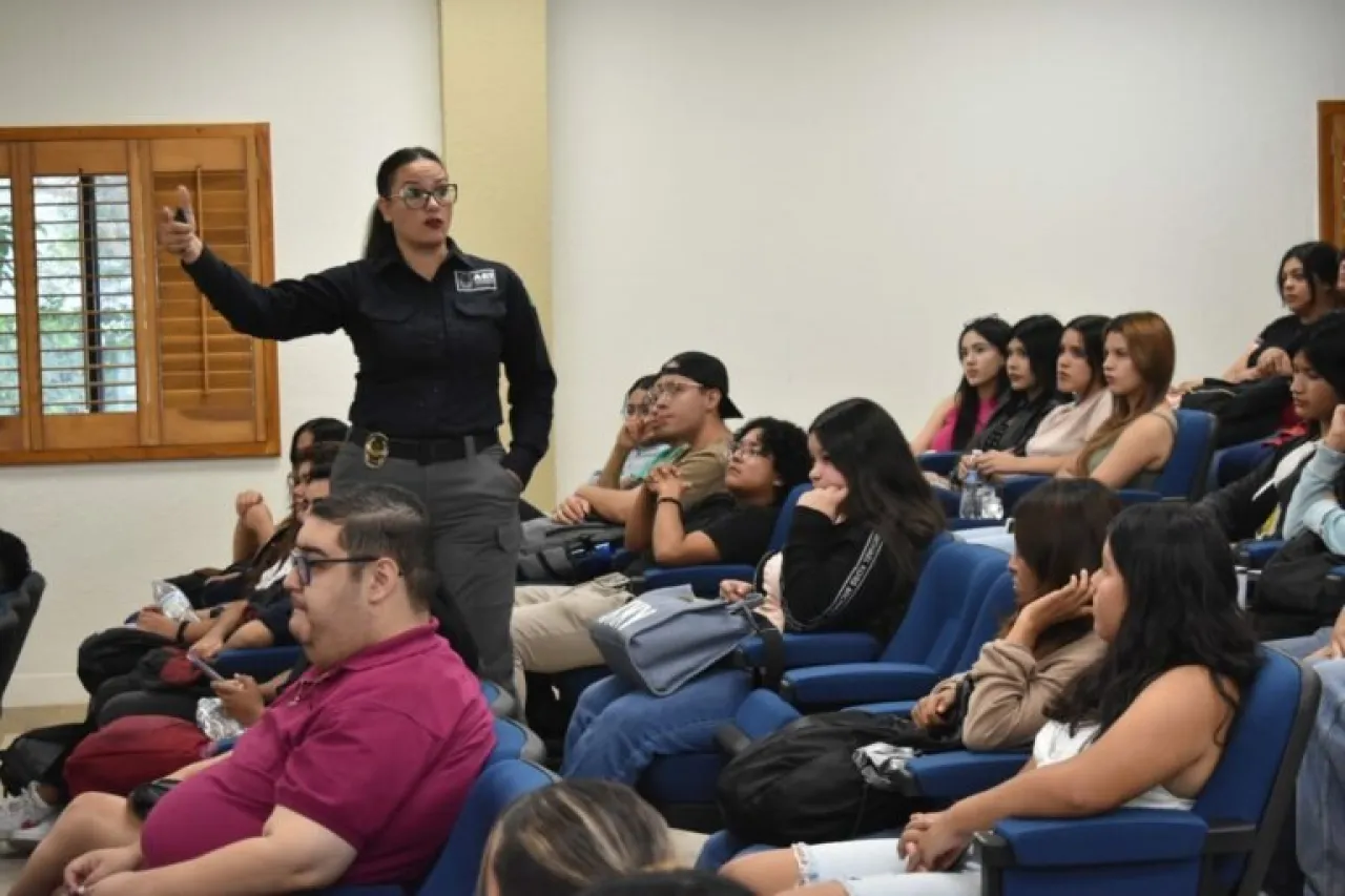 Más de 13 mil estudiantes reciben charlas para prevenir la violencia