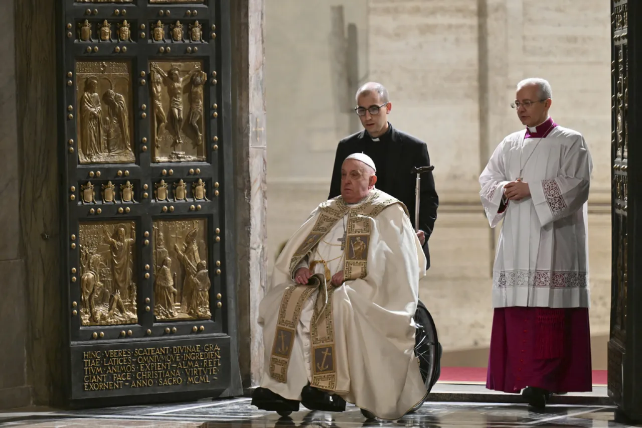 El papa inicia un Jubileo anual que pondrá a prueba su resistencia