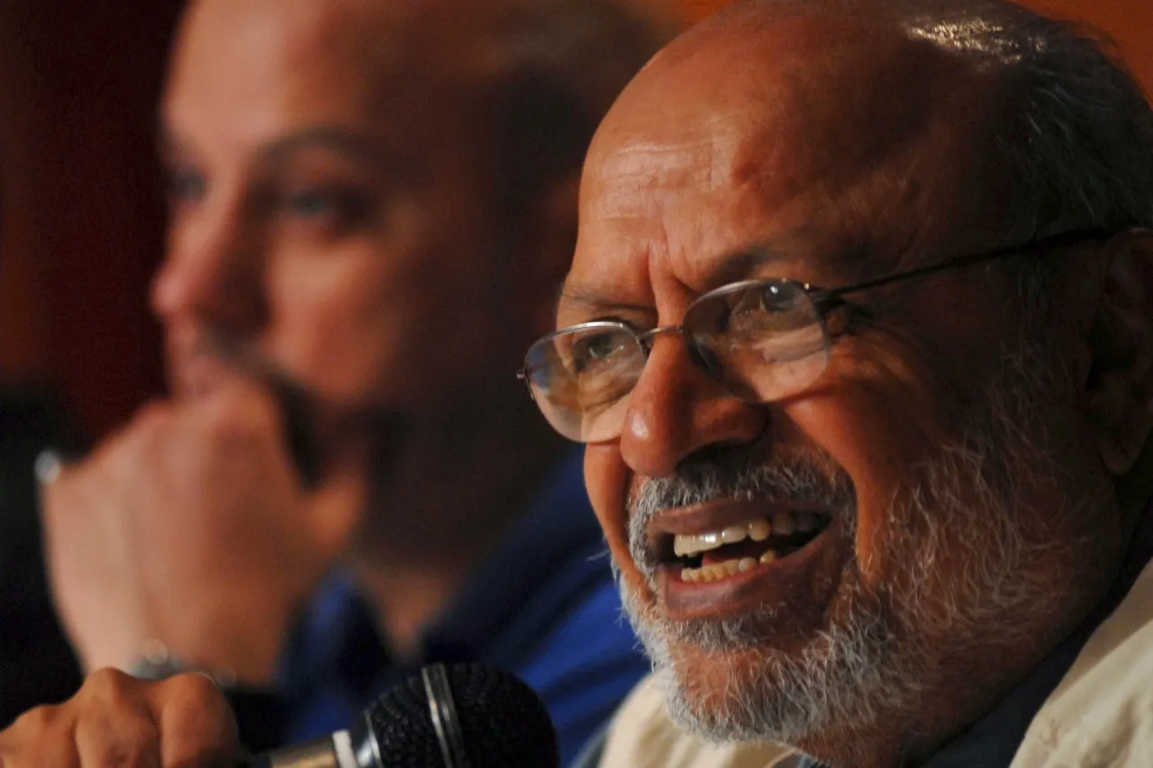 Muere legendario cineasta Shyam Benegal