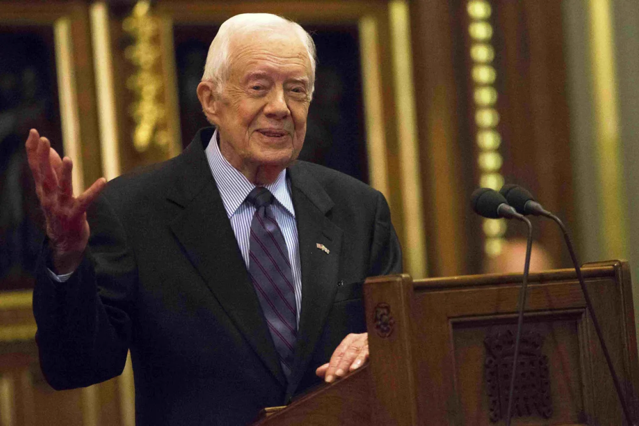 Expresidente de EU Jimmy Carter muere a los 100 años