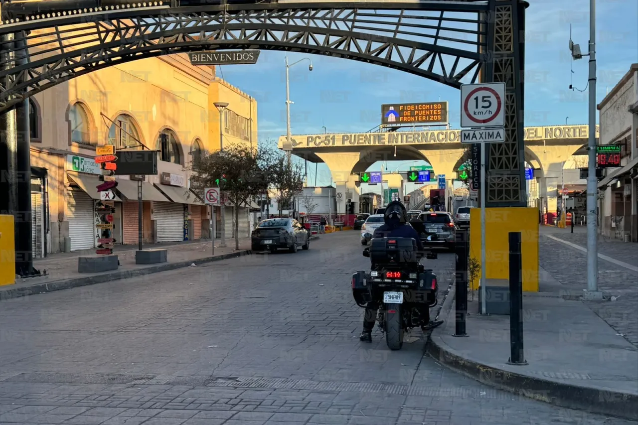 Filas de hasta 40 minutos para cruzar a El Paso