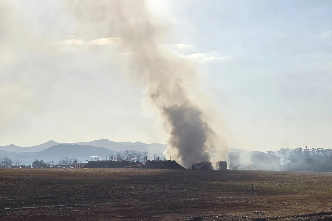 Accidente aéreo en Corea del Sur deja cientos de muertos