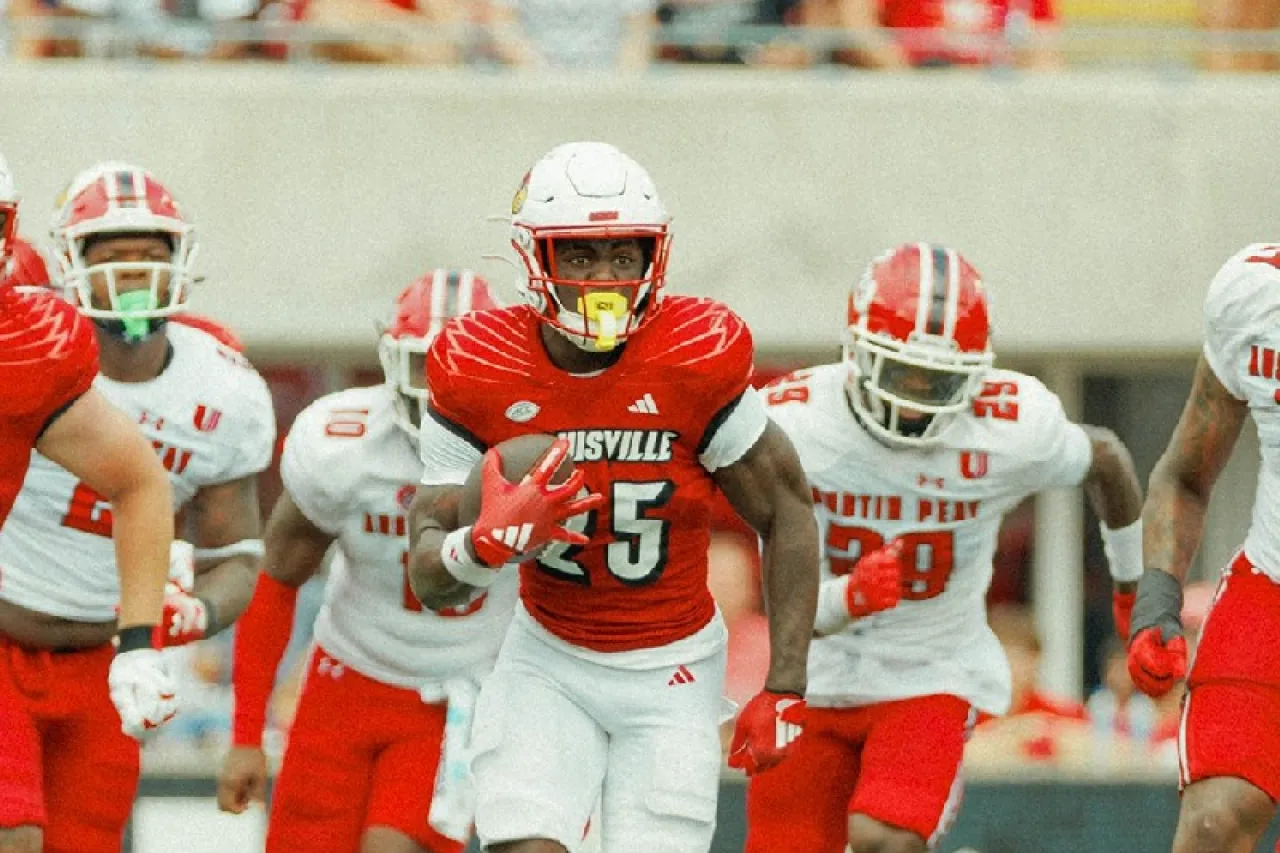 Chocan hoy Washington y Louisville en duelo por el Sun Bowl