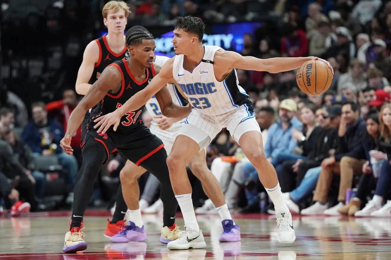 Da Silva registra récord personal con 25 puntos; Magic vence a Raptors