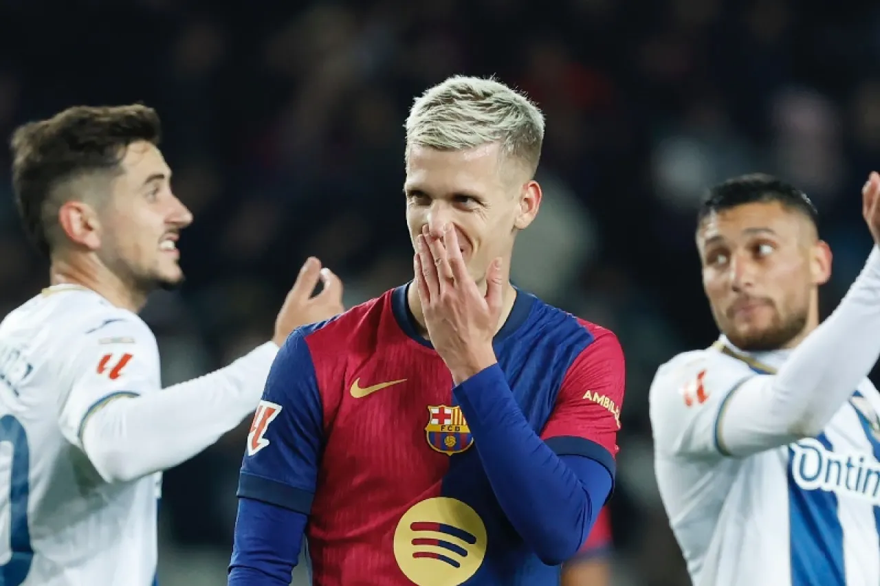 Vuelve a negar La Liga registro de Dani Olmo con el Barcelona