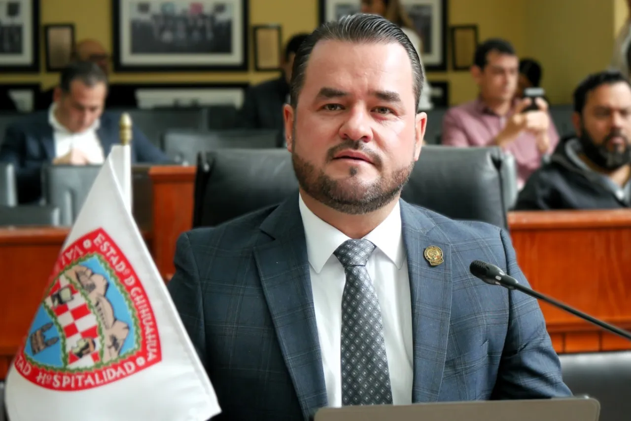 Pide diputado Óscar Avitia aplazar inicio de clases