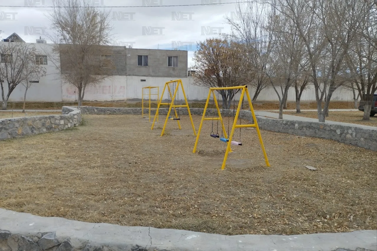 Entregan parque y calles rehabilitadas en colonia Las Arcadas