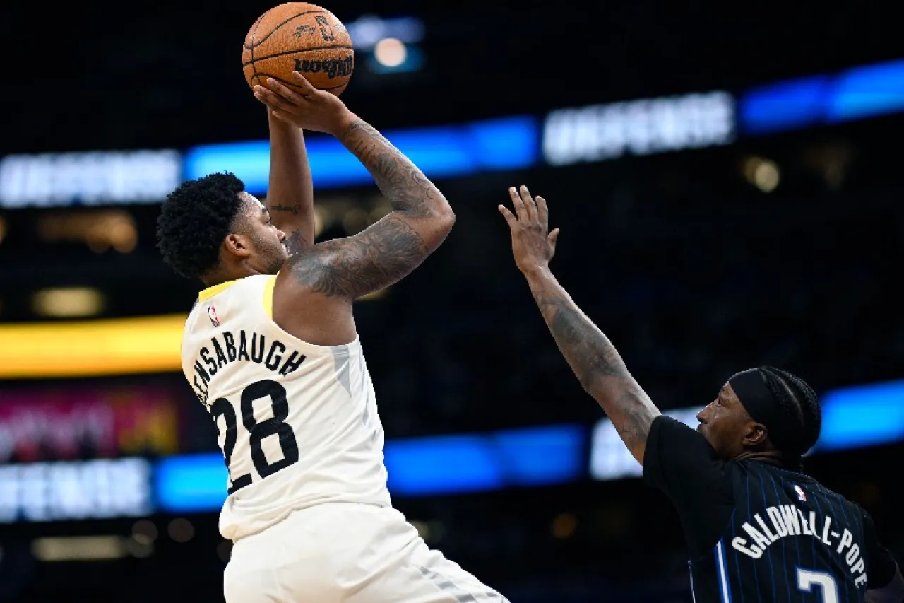 Jazz hace la malhora y tumba al Magic en su casa