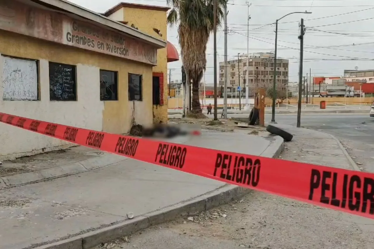 Le niegan ingreso a refugio por ir en estado de ebriedad; amanece muerto