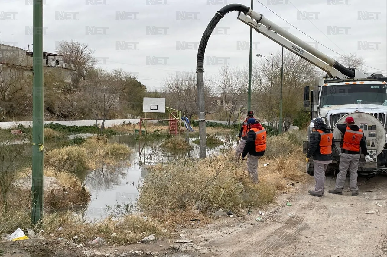 Atiende JMAS brote de aguas negras en la Mariano Escobedo