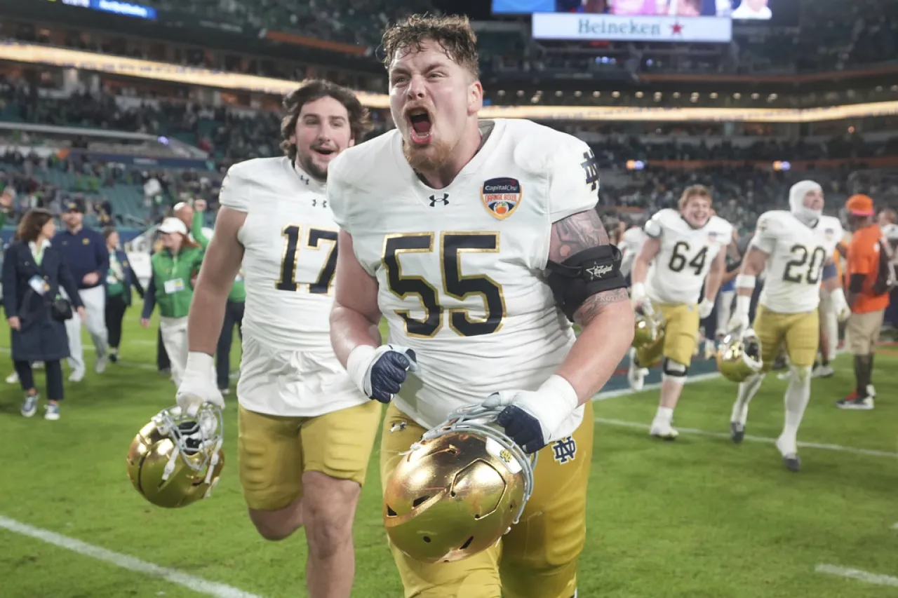 Notre Dame supera a Penn State en Orange Bowl y avanza a la final