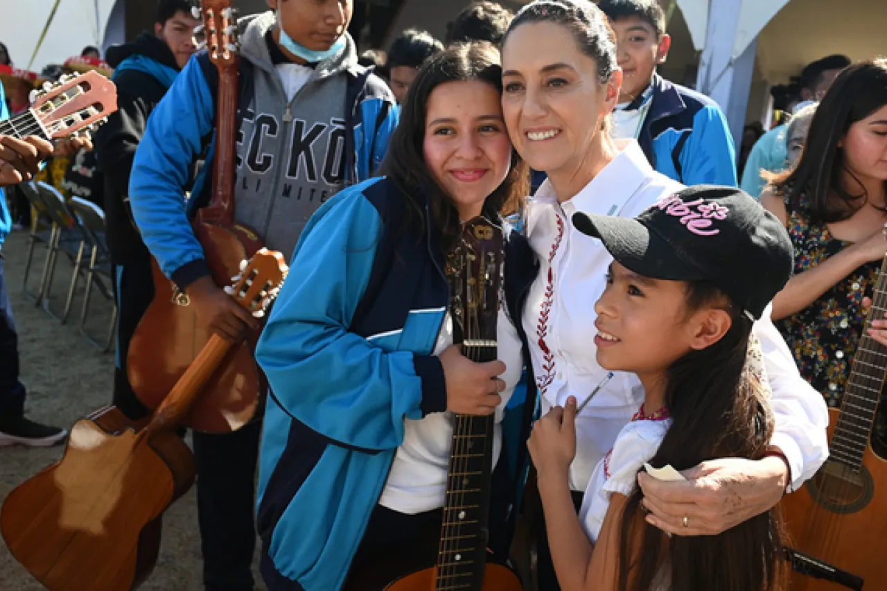 Vamos a defender a mexicanos en EU: Claudia Sheinbaum