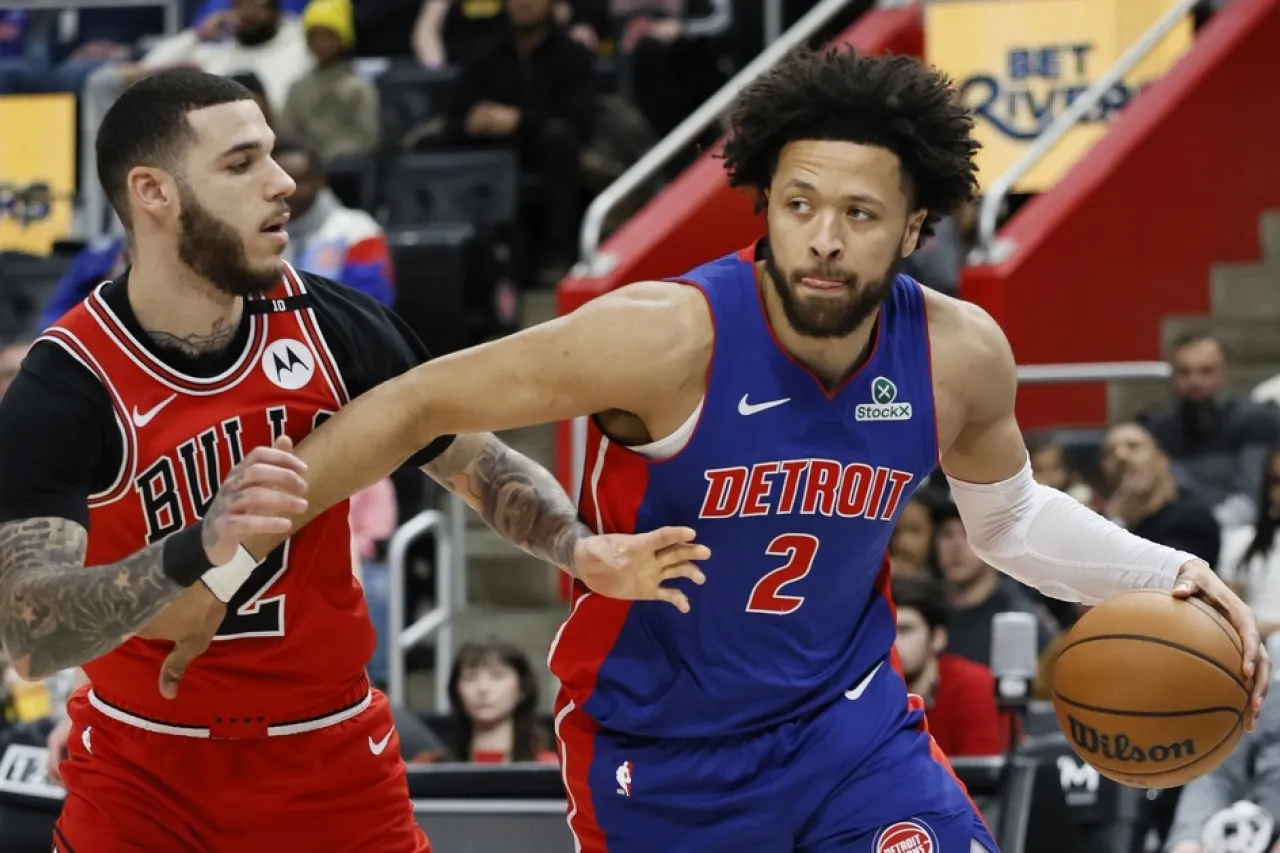 Derrotan Pistons a Bulls