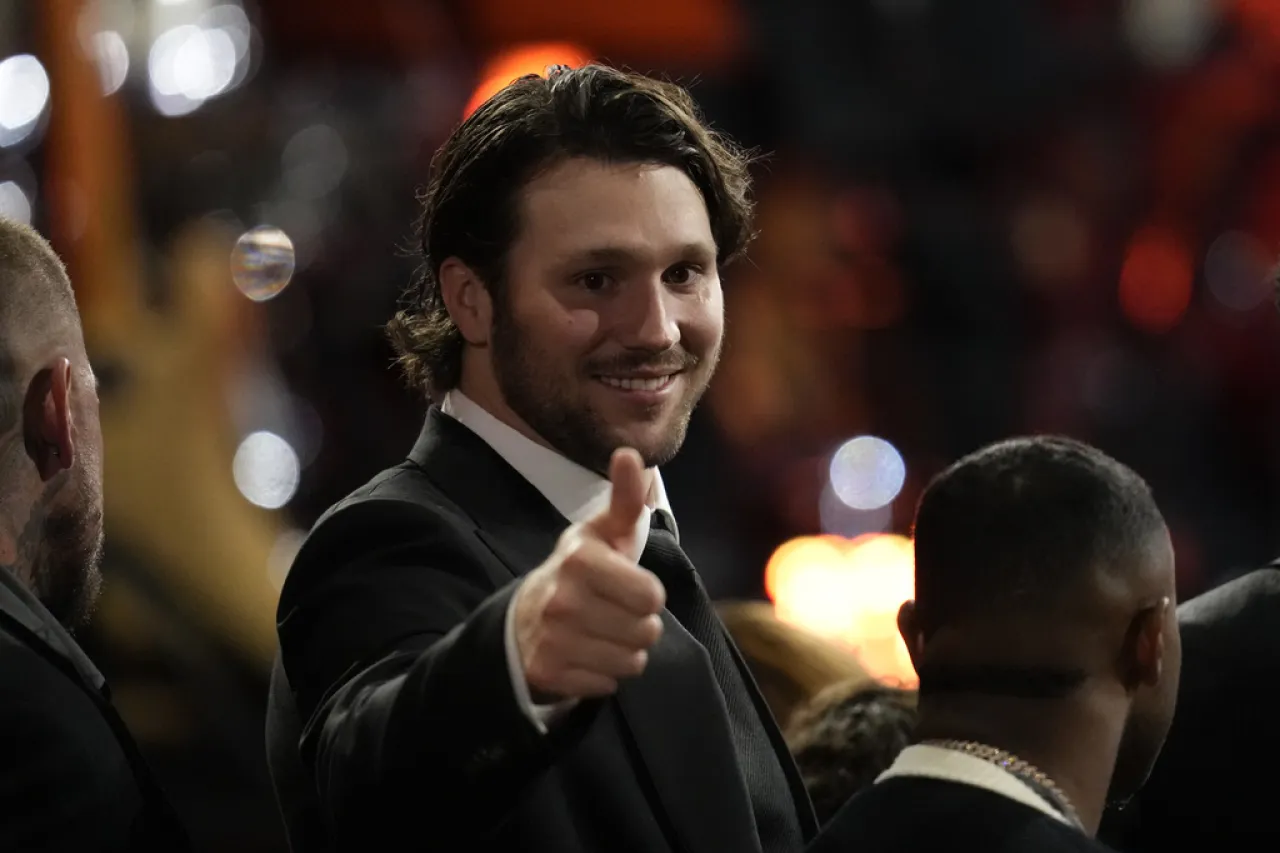 Josh Allen gana premio de AP al Jugador Más Valioso de la NFL
