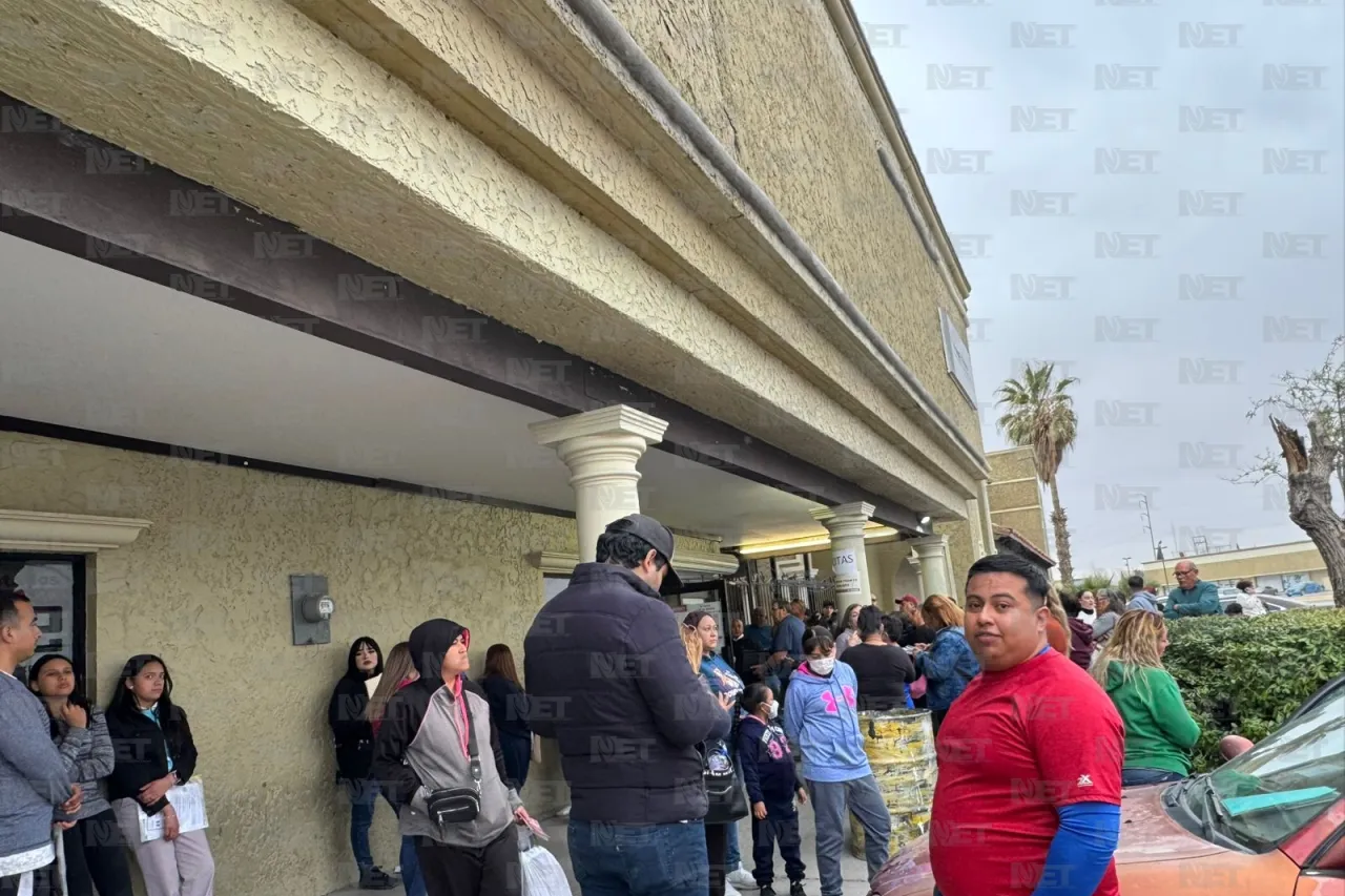 Para el último: Saturan módulos del INE para tramitar credencial