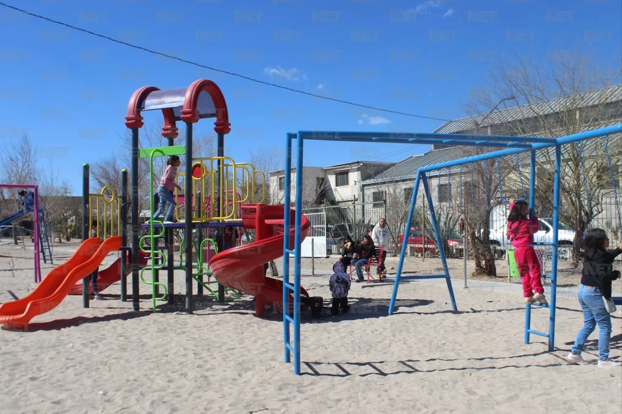 Entrega alcalde rehabilitación de Parque Comex