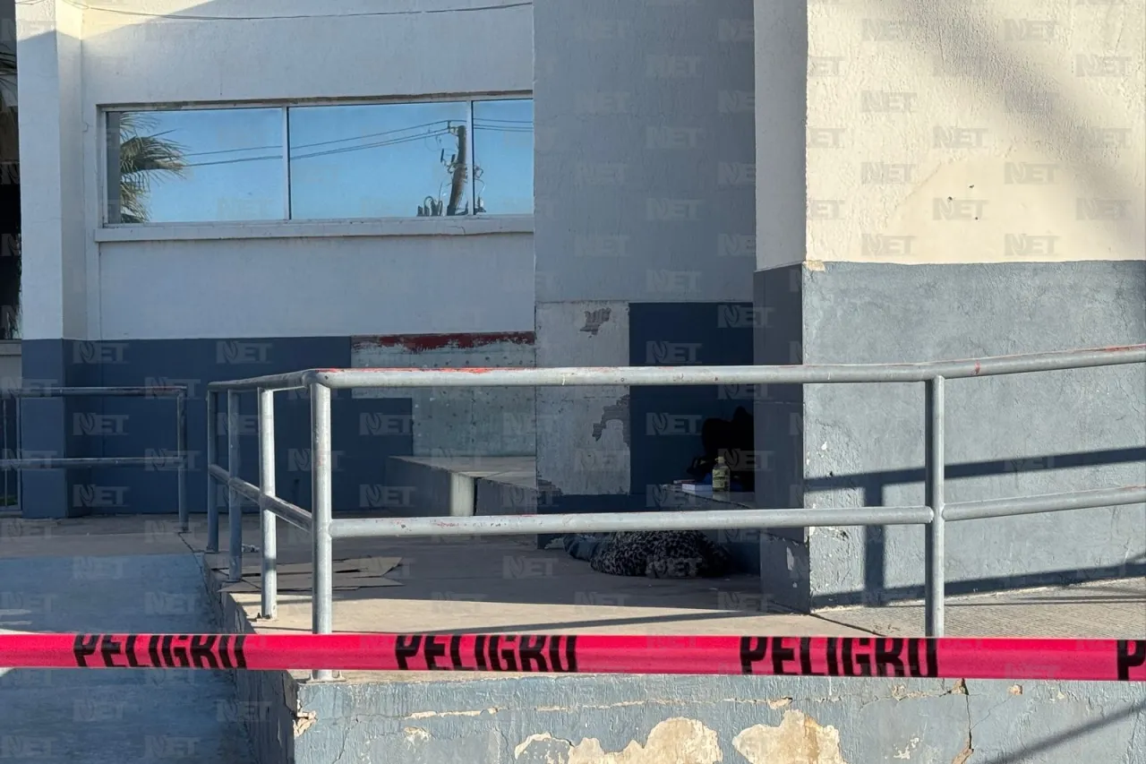 Hallan sin vida a hombre afuera del Hospital General