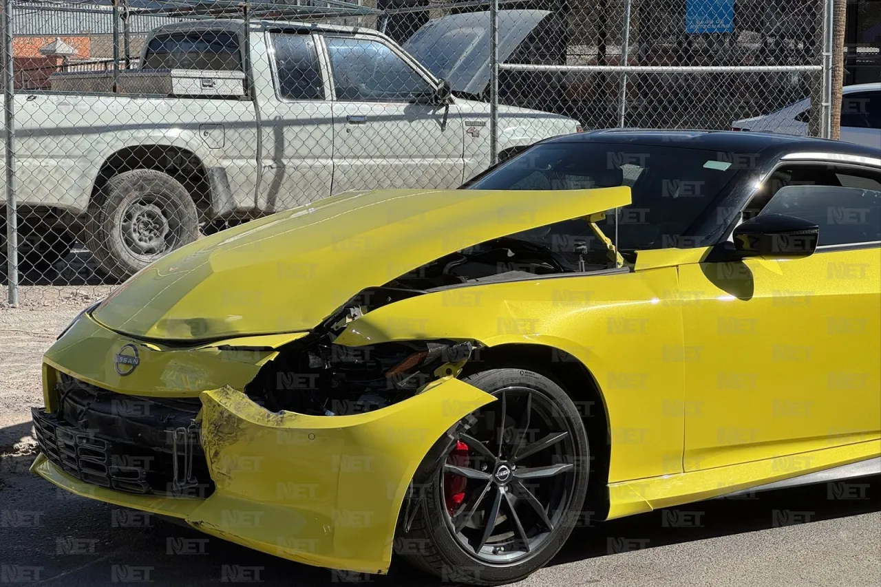 Choca su Trax contra un Nissan Z de más de un millón de pesos