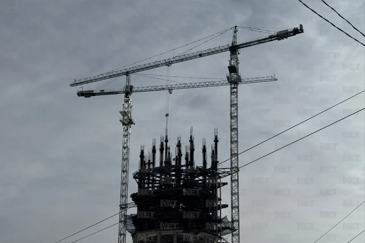 Torre Centinela, ya visible desde distintos puntos de Ciudad Juárez