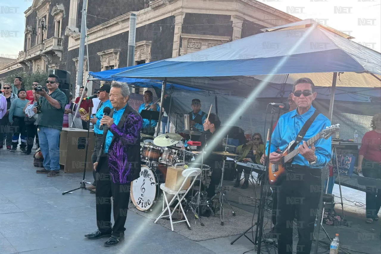 Baile y música en vivo: tradición de cada fin de semana en el Centro ...