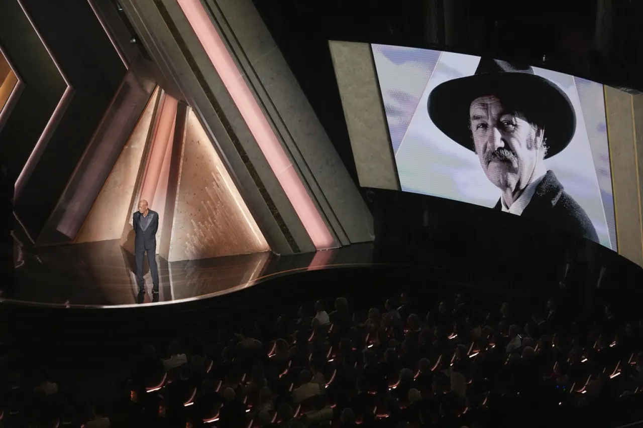 Olvidan a Silvia Pinal en el In Memoriam de los Oscar 2025