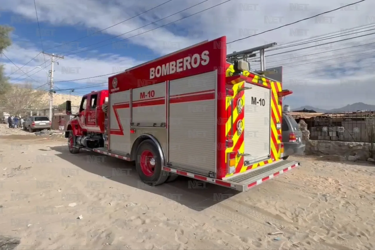 Se incendia casa en Lomas de Poleo