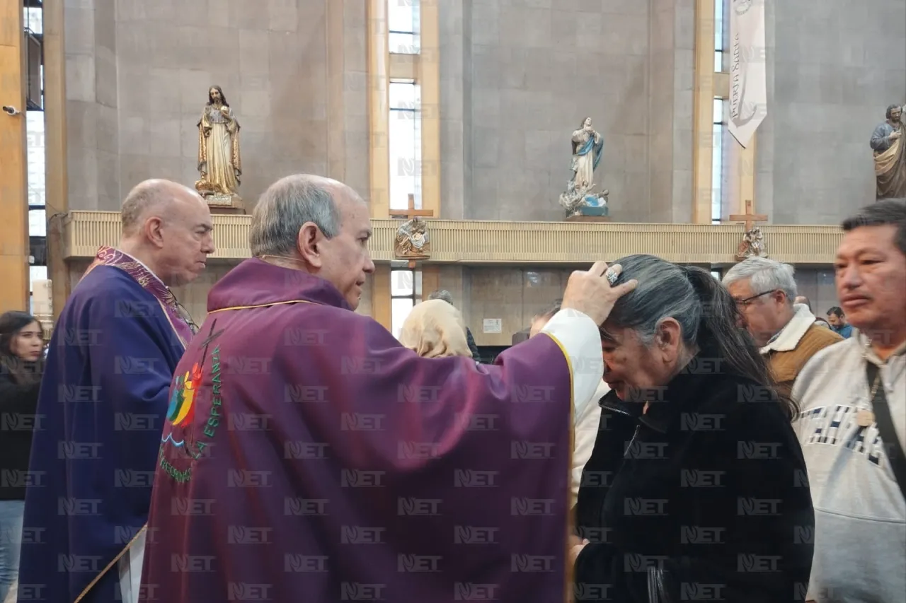 Inicia la Cuaresma con la imposición de miércoles de ceniza