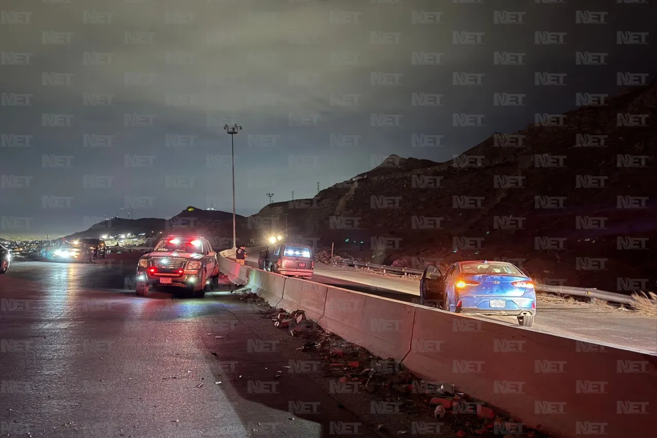 Ebria impacta muro en el Camino Real y choca camioneta; Hay un menor herido