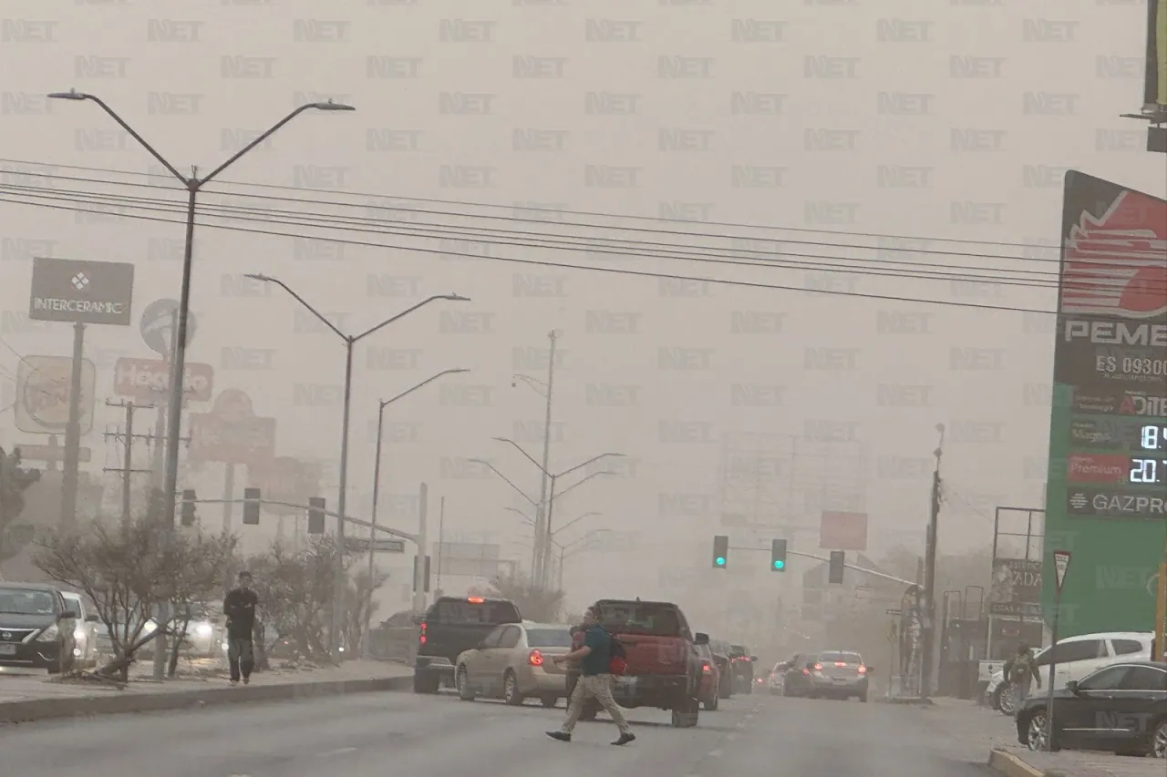 Persisten fuertes vientos y tolvaneras en Juárez esta tarde