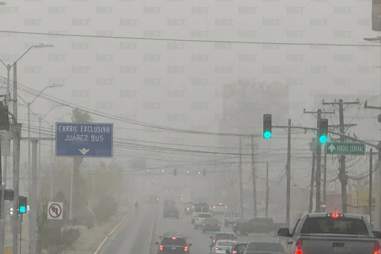 Persisten fuertes vientos y tolvaneras en Juárez esta tarde