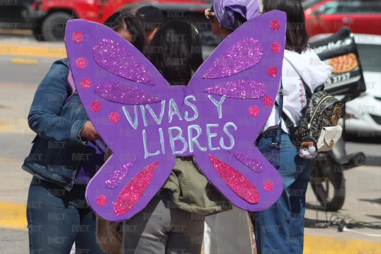 Inicia marcha separatista en Juárez por el 8M