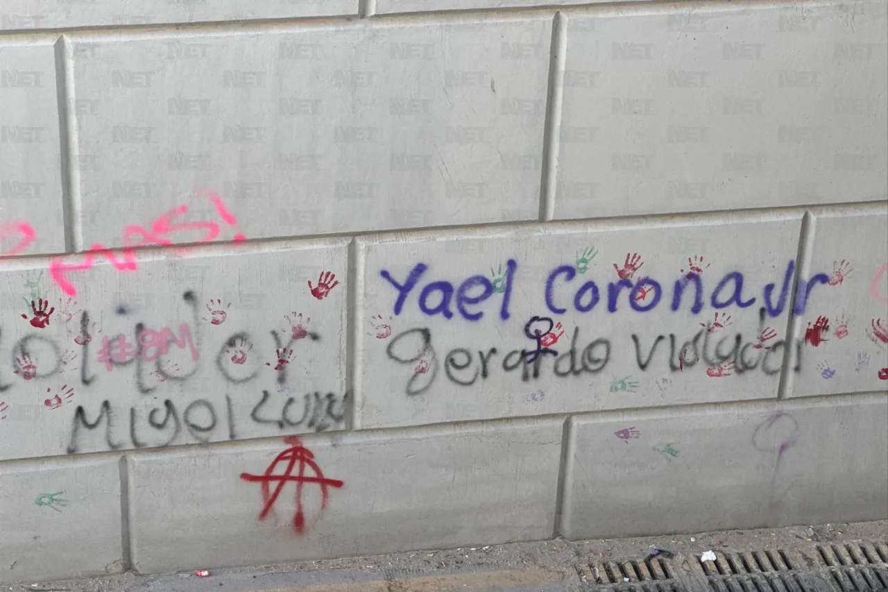 Así quedaron los grafitis en el túnel de la 16 tras la marcha del 8M