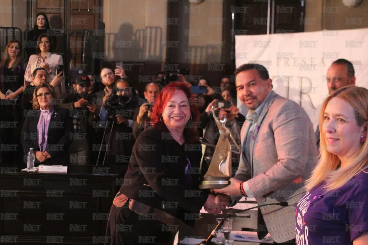 Entregan Presea Kirá 2025 a Elsa Patricia Hernández Hernández