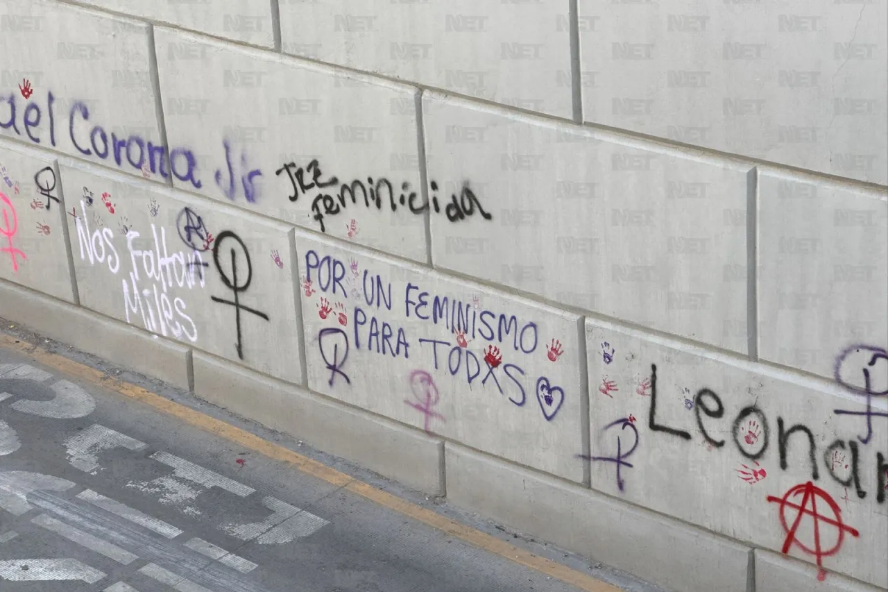 Así quedaron los grafitis en el túnel de la 16 tras la marcha del 8M