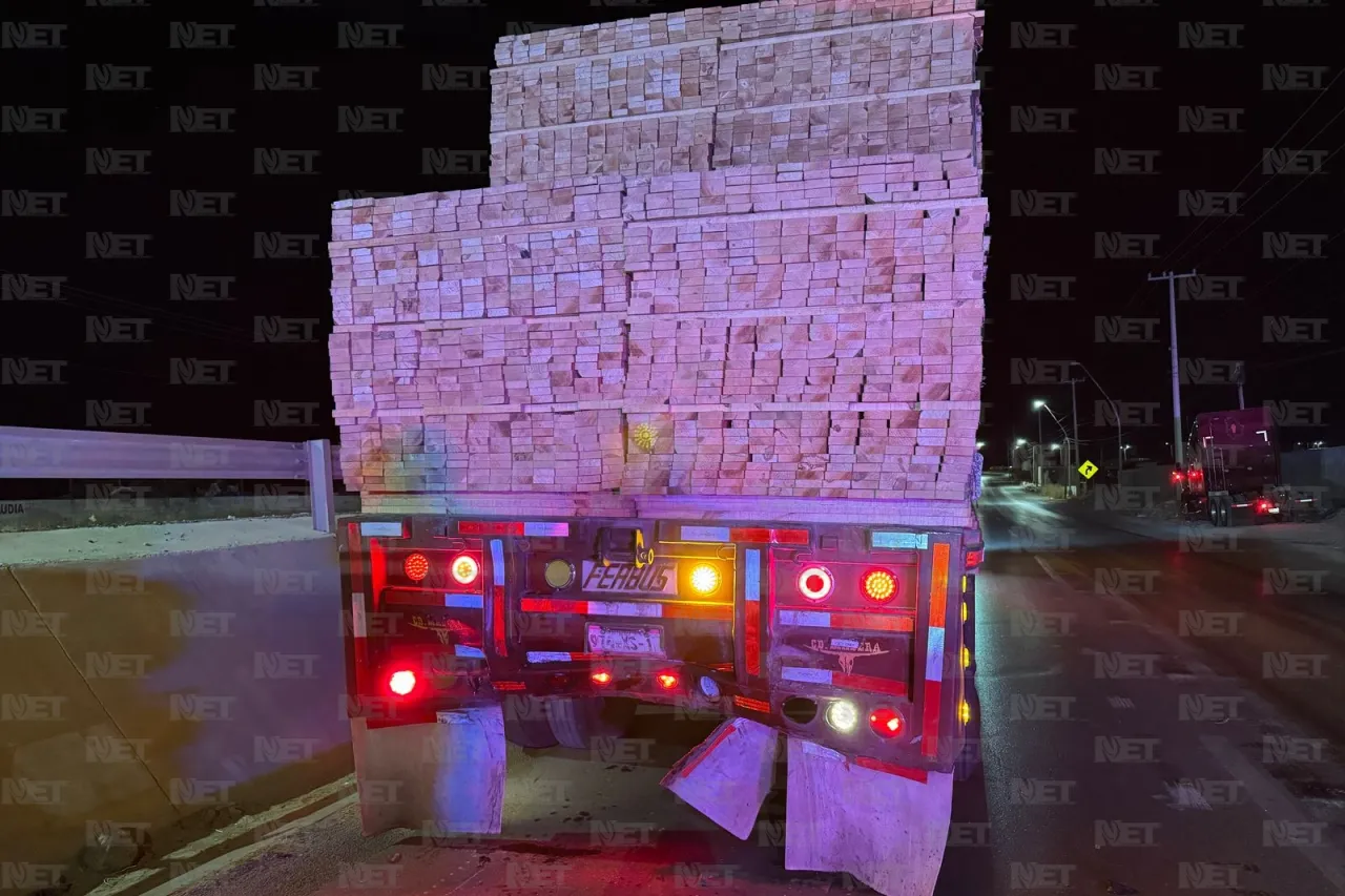 Aparatoso accidente en carretera a Casas Grandes deja tres lesionadas