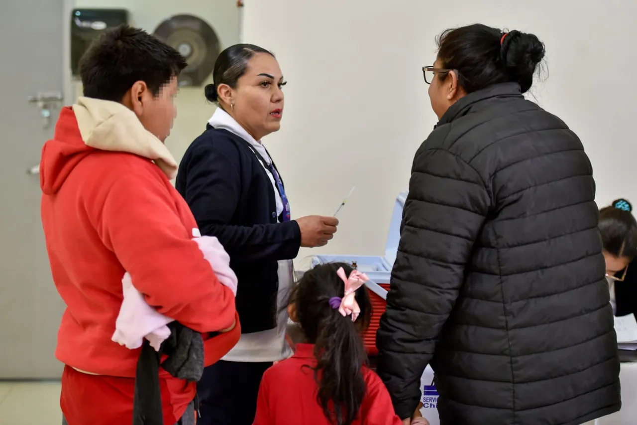 Instalan módulo de vacunación permanente en Pueblito Mexicano