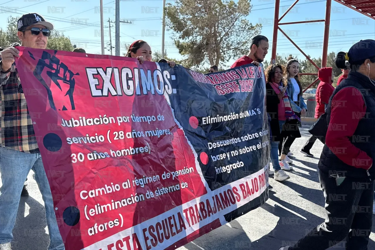 Toman las calles cientos de maestros de la Sección 8va; cierran la Heroico