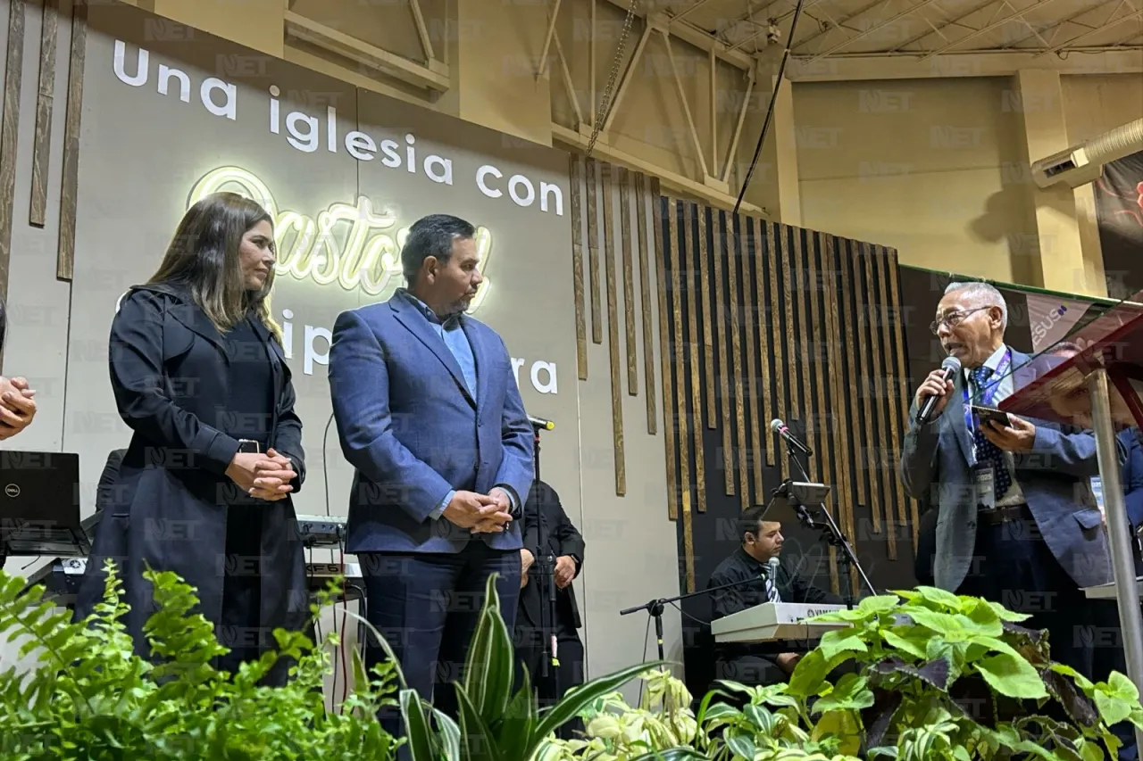 Reconoce Pérez Cuéllar labor de iglesias por Juárez