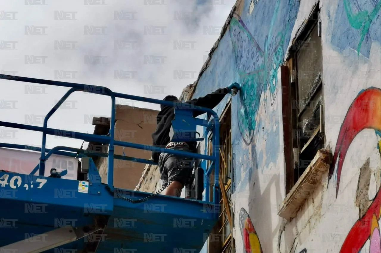 Regresa Spaik a Juárez, plasma su arte en edificio histórico
