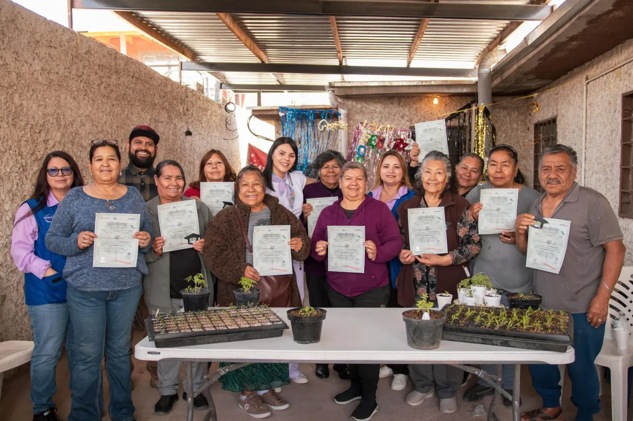 Culminan Taller de Huertos Urbanos en la colonia Lucio Blanco