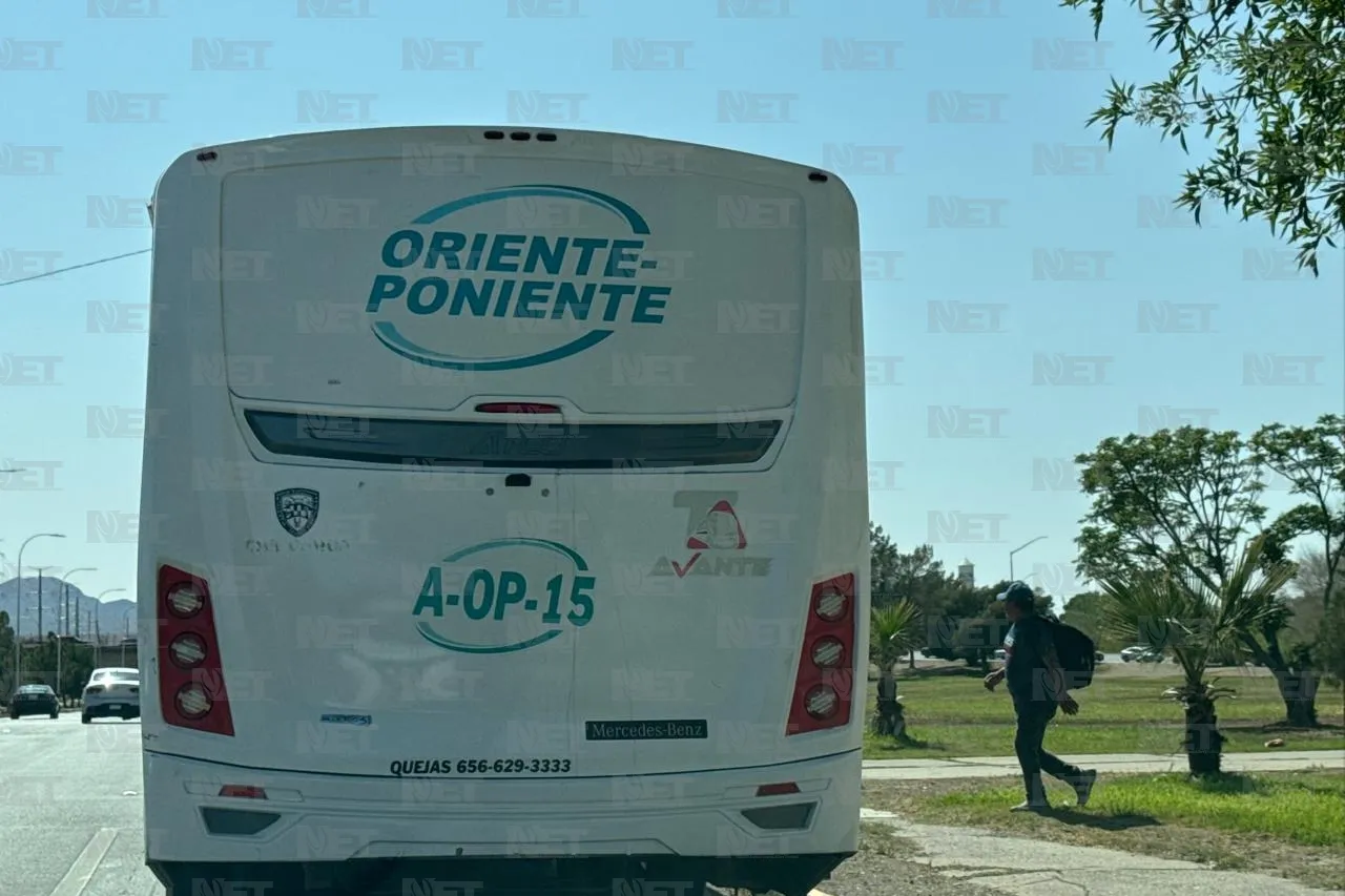 Ruta termina tres horas antes que las clases: Estudiantes