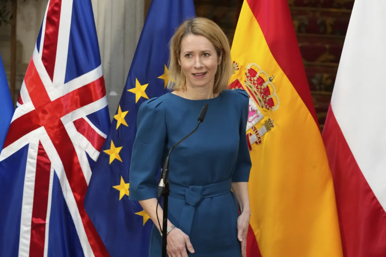 La UE felicita a Albania por reformas, impulsa su integración al bloque