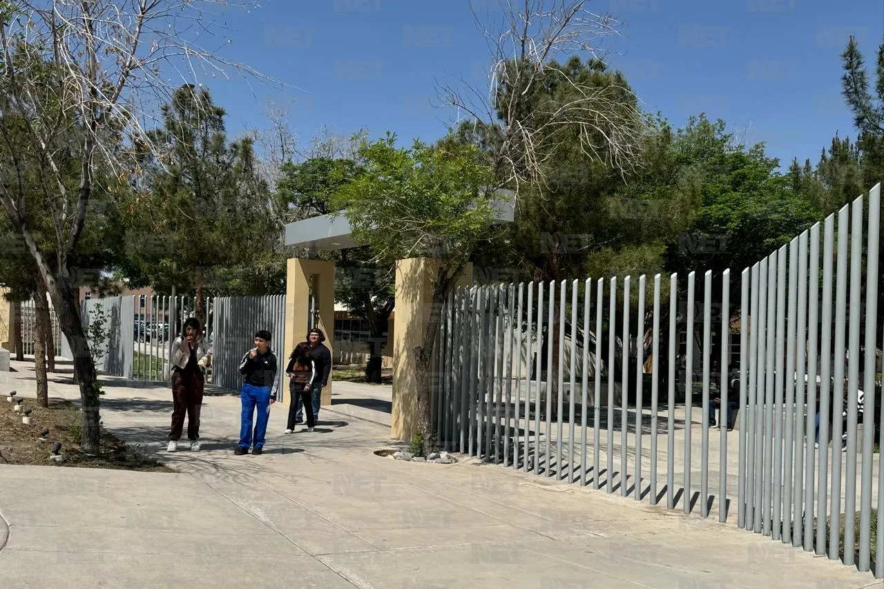 Ruta termina tres horas antes que las clases: Estudiantes