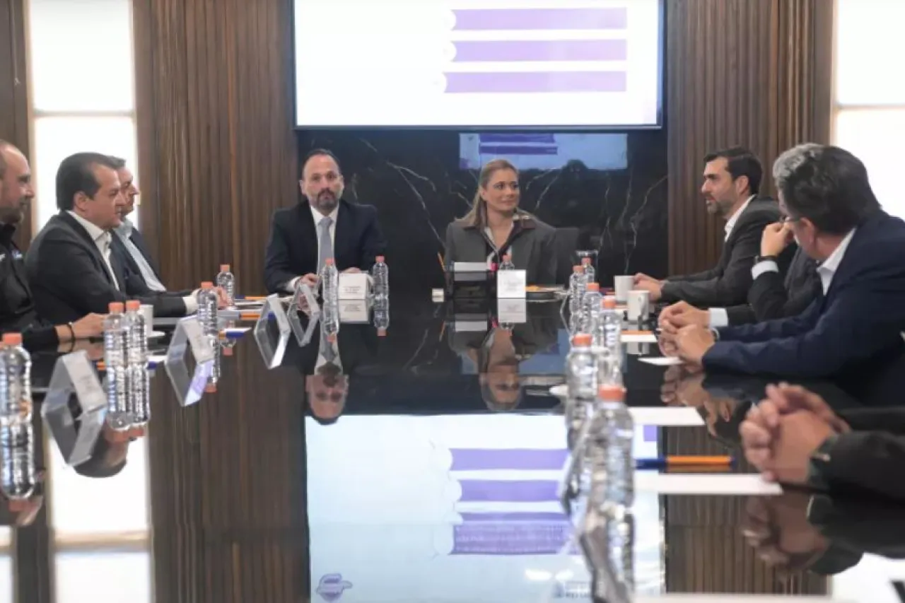 Profundiza Maru Campos en proyectos de colaboración con el Tec de Monterrey
