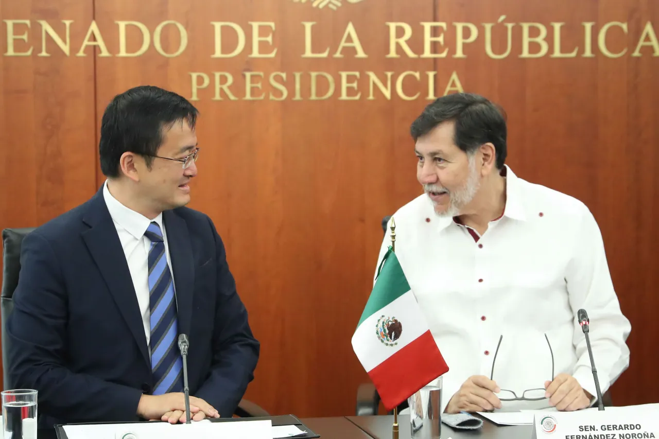 No hay ganadores en guerra comercial: Noroña coincide con embajada China
